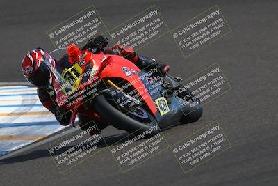 media/Oct-12-2025-CRA (Sun) [[e621380112]]/Races/Race 8/